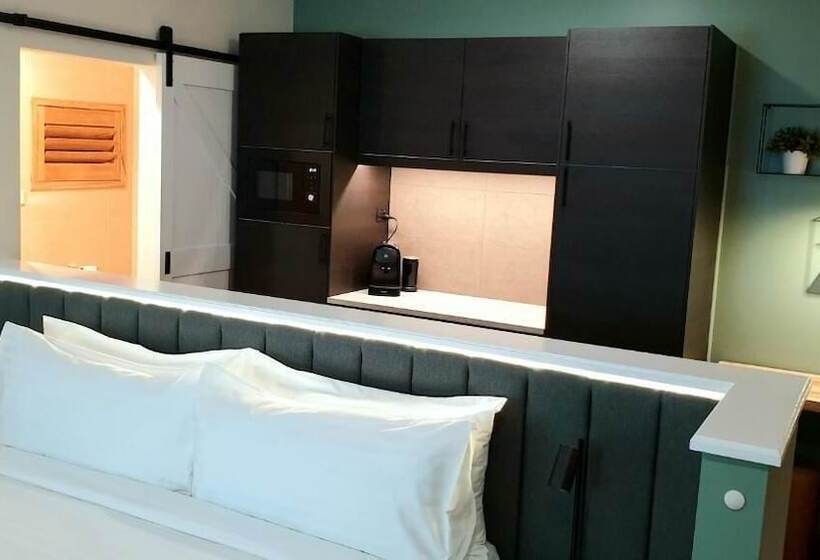 فندق على الطريق Blackwood Valley Suites