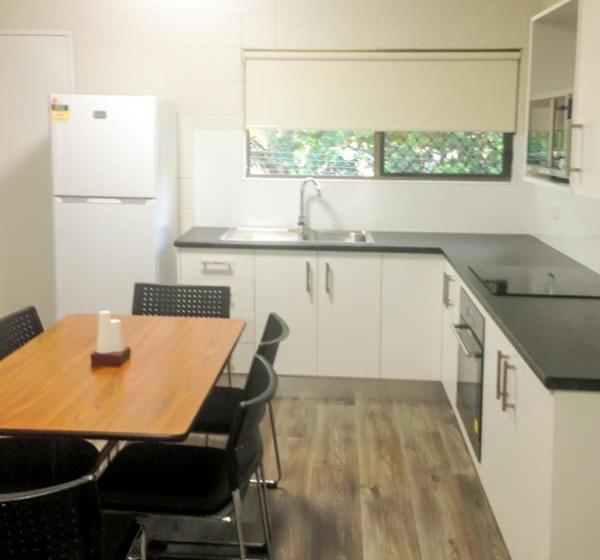 Y Motels Gympie