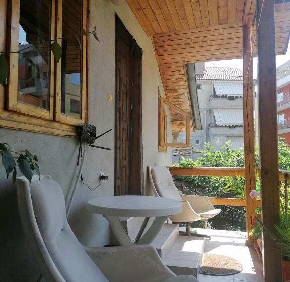 پانسیون Guest House Sokratovi