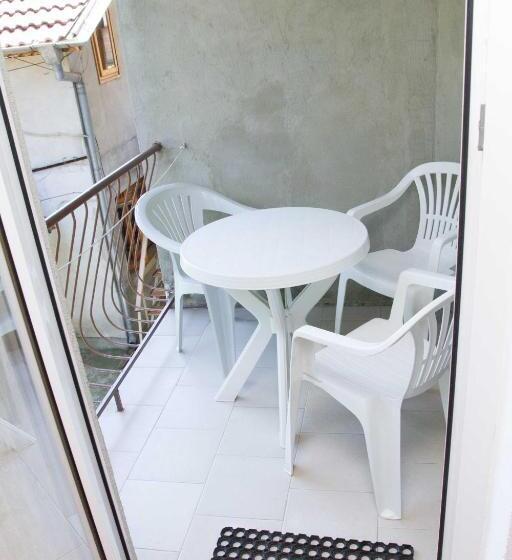 پانسیون Guest House Sokratovi