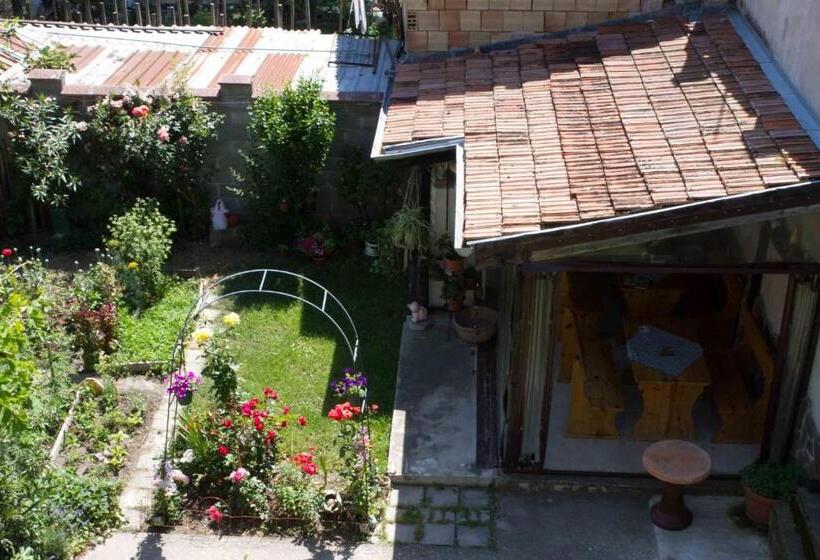 پانسیون Guest House Sokratovi