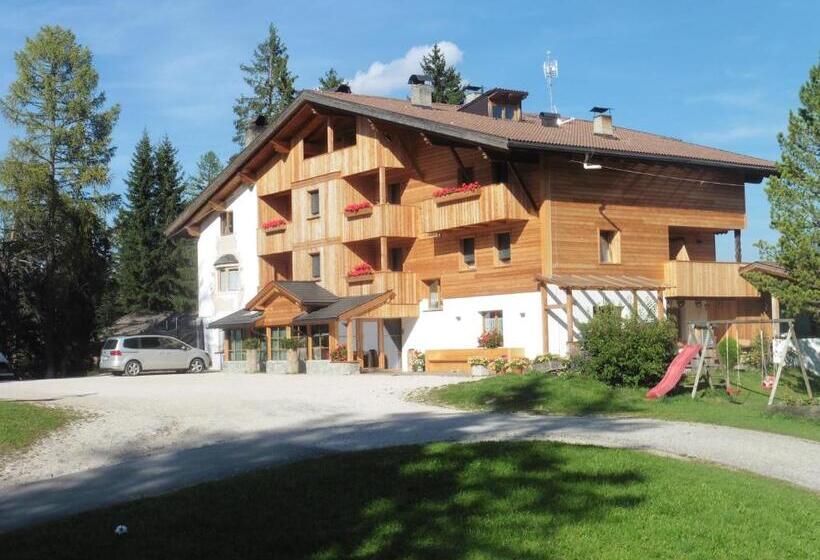 Пансион Chalet Frapes