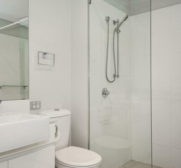 Astra Apartments Perth   Zenith