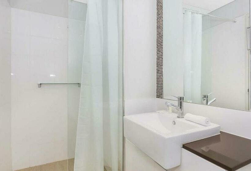 Astra Apartments Perth   Zenith