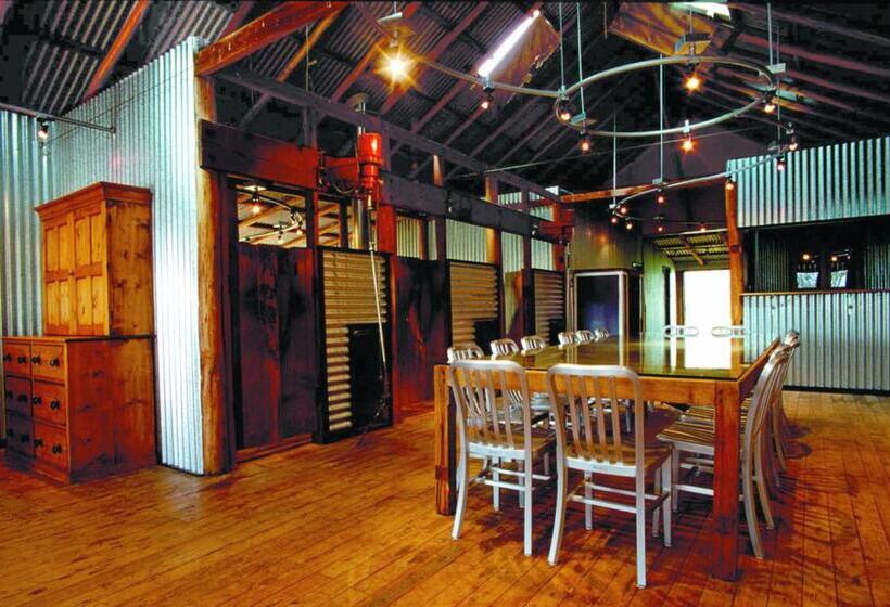 مبيت وإفطار Black Sheep Inn
