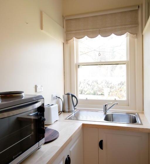 تختخواب و صبحانه Pierrepoint Accommodation