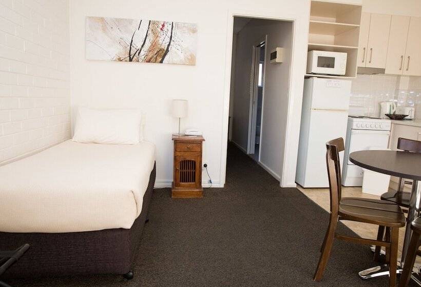 Centralpoint Motel