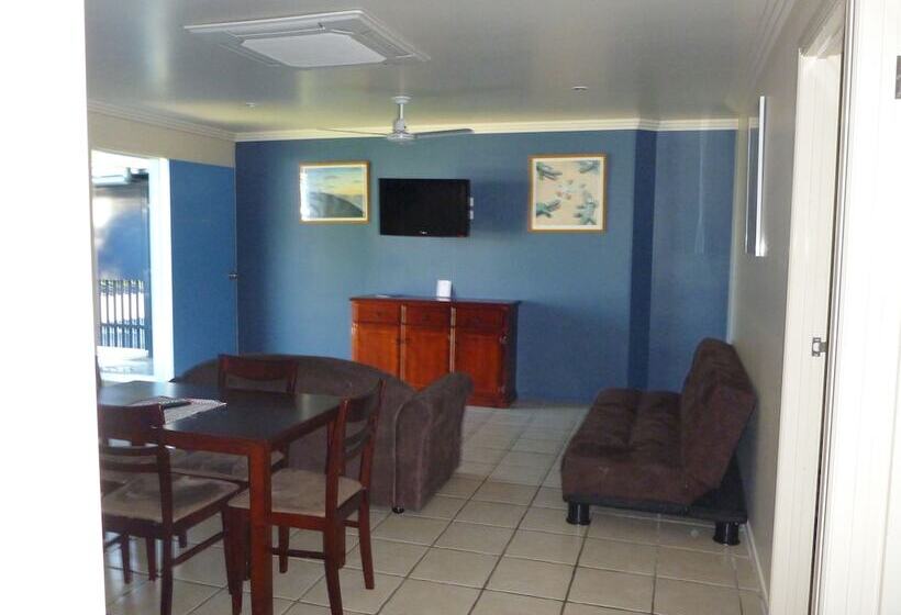 Emu Park Motel