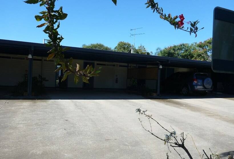 Emu Park Motel