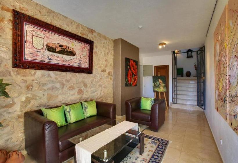 Hospedaria Moiras Encantadas