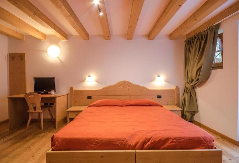 호텔 Albergo Al Fontanin