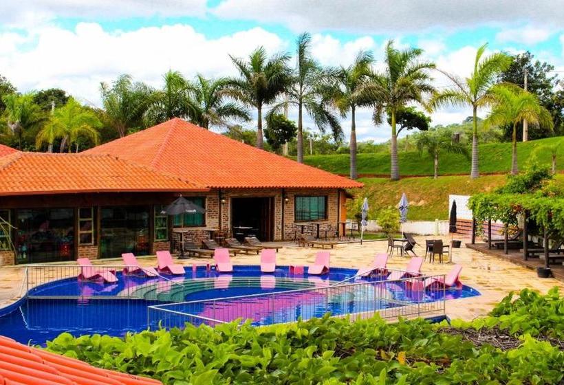 ホテル Parque Do Avestruz Eco Resort