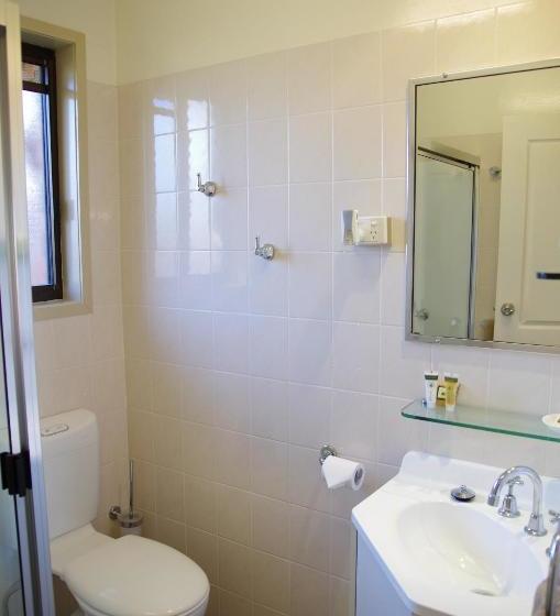 모텔 Stannum Lodge Motor Inn