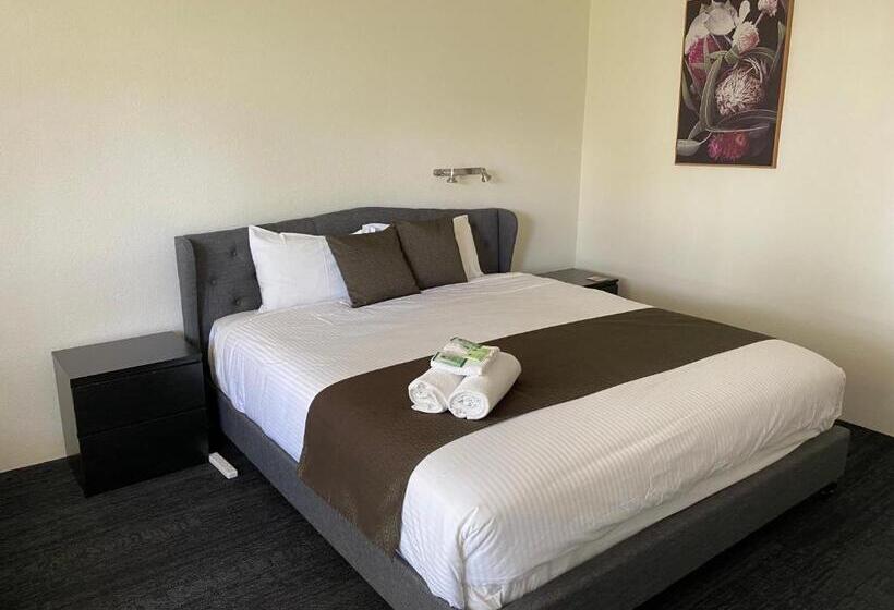 فندق على الطريق Warrina Motor Inn Wodonga Cbd
