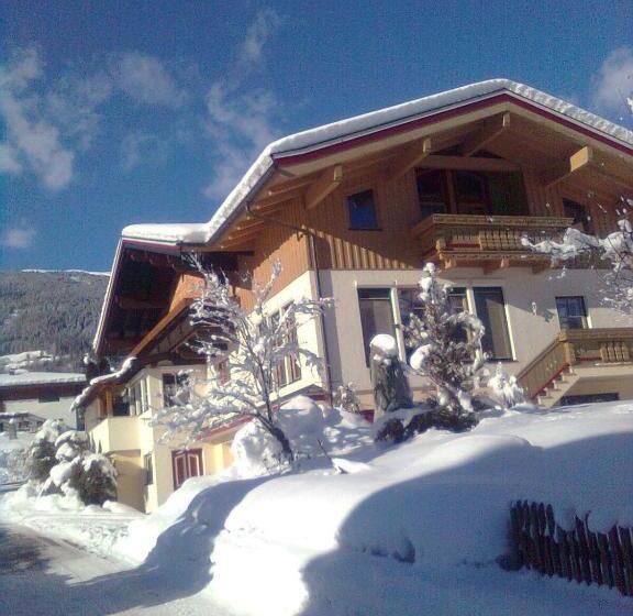 ペンション Gästehaus Reichholf