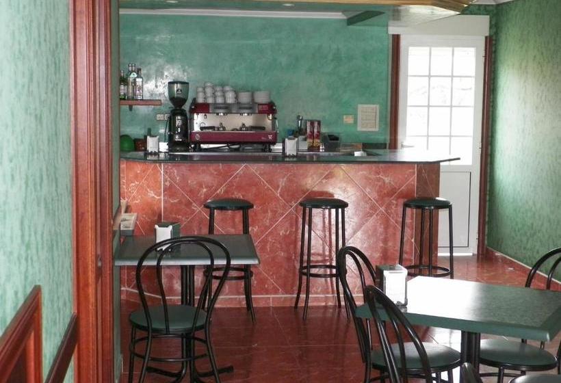 پانسیون Hostal Xaraiba