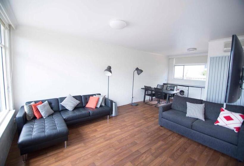 Siesta Central Apartments