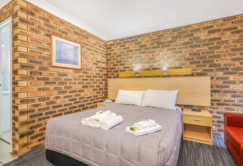 Stagecoach Inn Motel