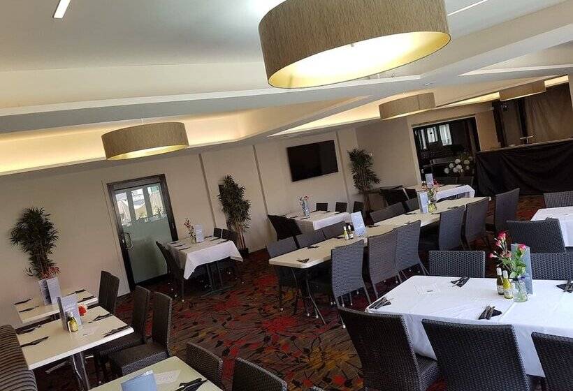 모텔 Windsor Hotel Dalby