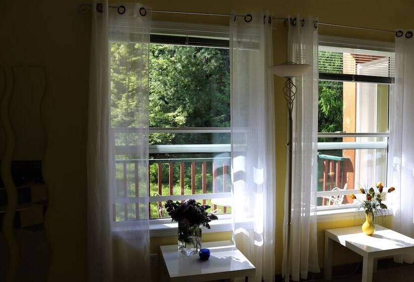 مبيت وإفطار Mulvehill Creek Wilderness Inn