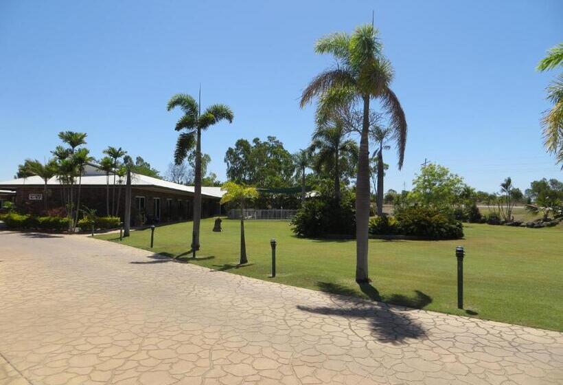 Heritage Lodge Motel