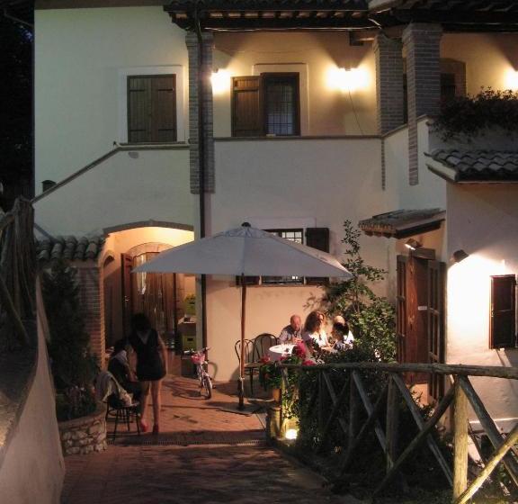 فندق Agriturismo Pettino