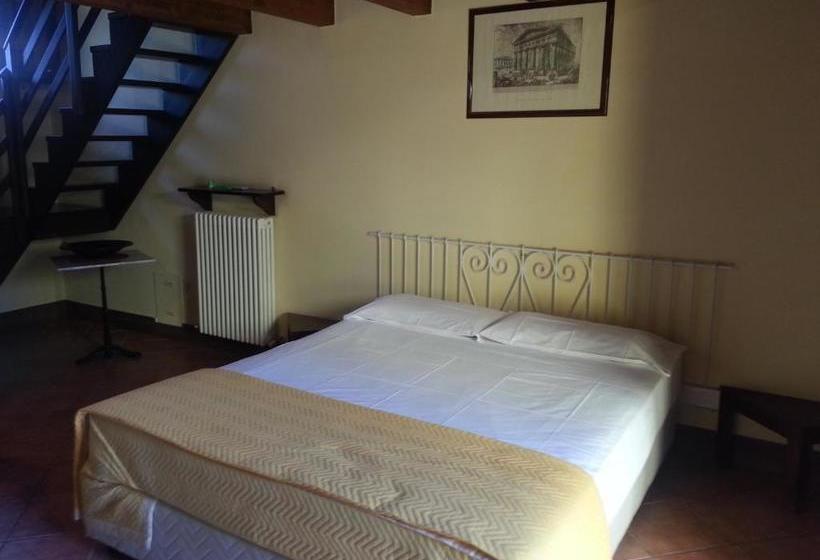 בית מלון כפרי Albergo Residence Al Passatore