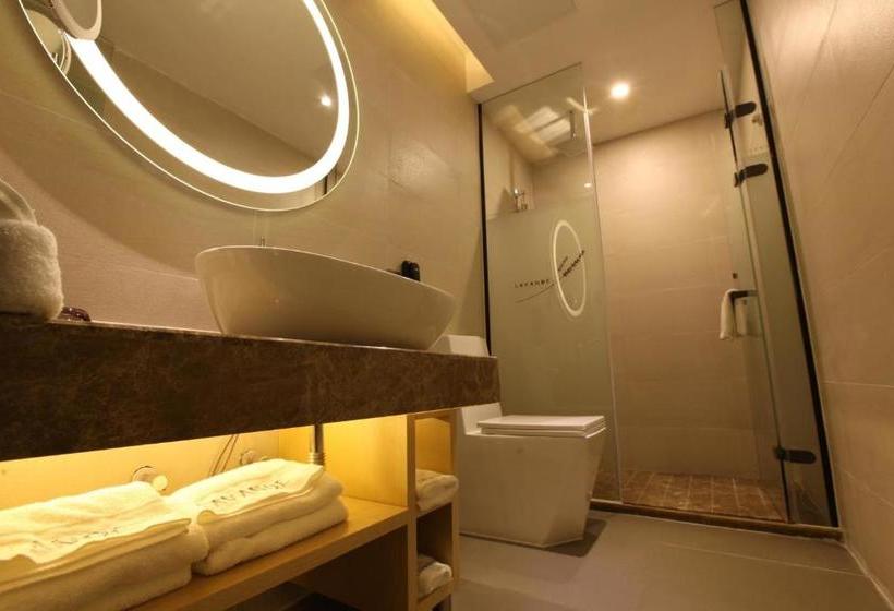 Lavande Hotels·nanjing Wanda Plaza Tianyin Avenue
