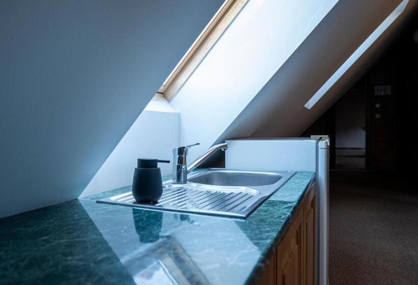 בית מלון כפרי Leyla