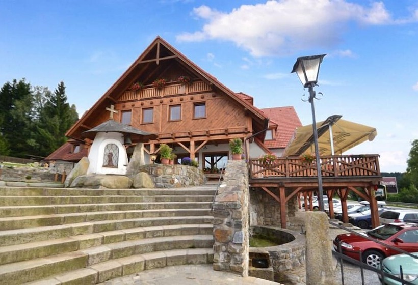 בית מלון כפרי Leyla