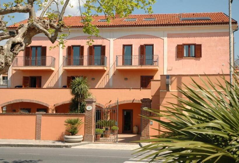 호텔 Locanda Dei Trecento