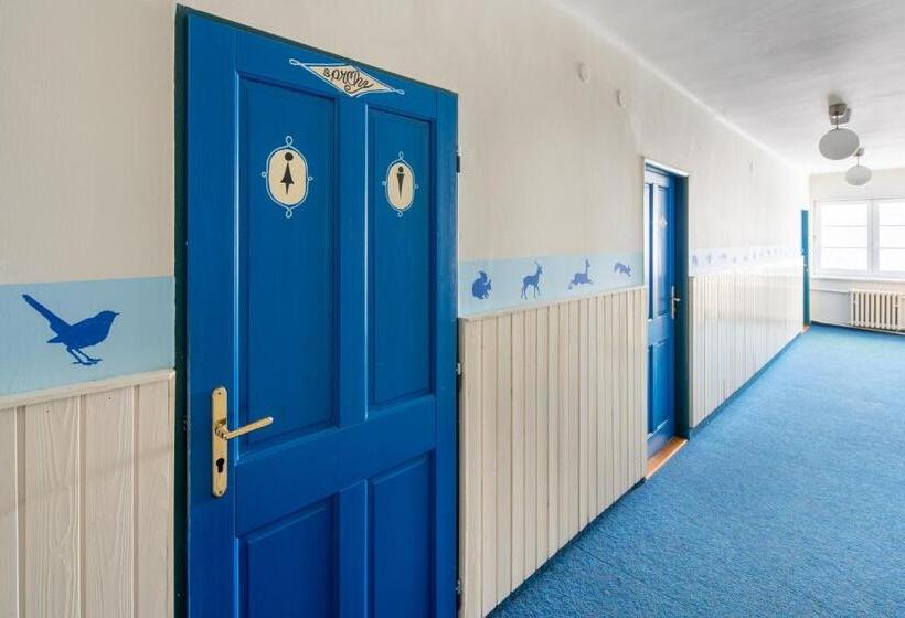 هتل Prazska Bouda