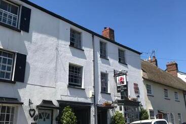 هتل Red Lion Inn