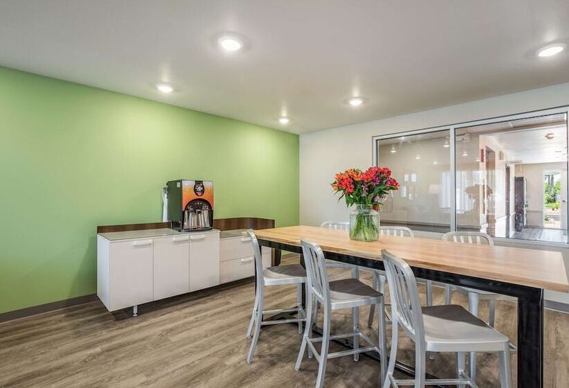 هتل Woodspring Suites Chicago Midway