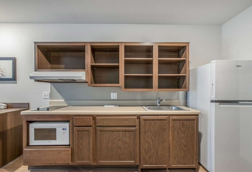 هتل Woodspring Suites Chicago Midway
