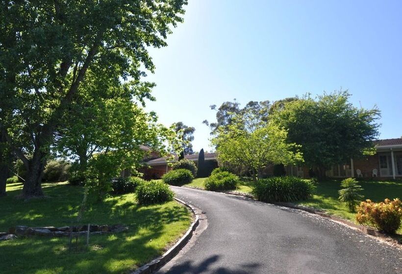 汽车旅馆  Poplars Inn Mittagong
