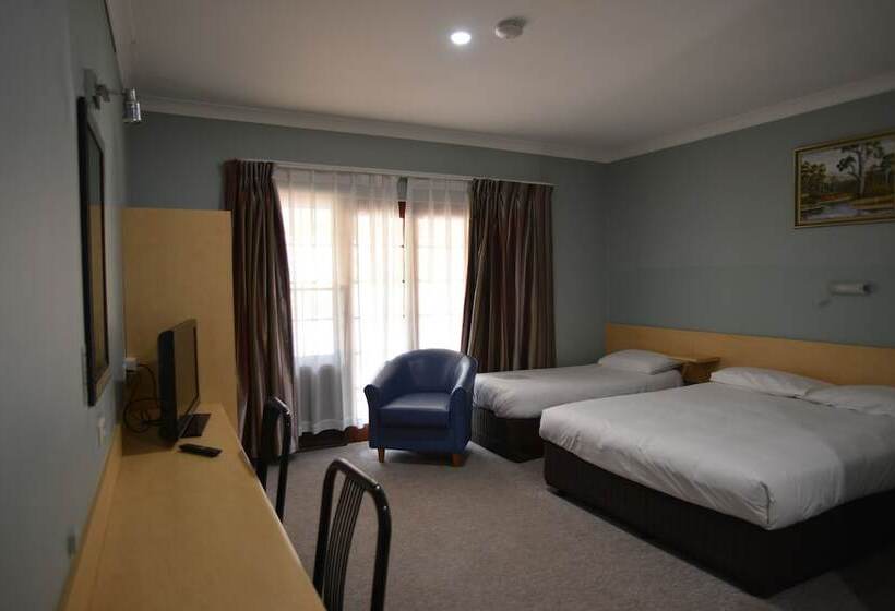 汽车旅馆  Poplars Inn Mittagong