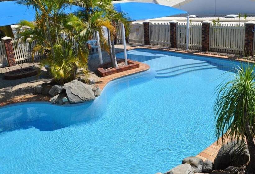 Palm Valley Motel And Self Contained Holiday Units