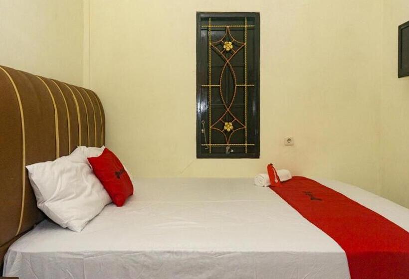 بنسيون Reddoorz Near Sentani Airport Jayapura