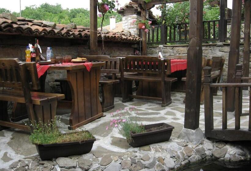 פנסיון Sava Cupetsa Guest House