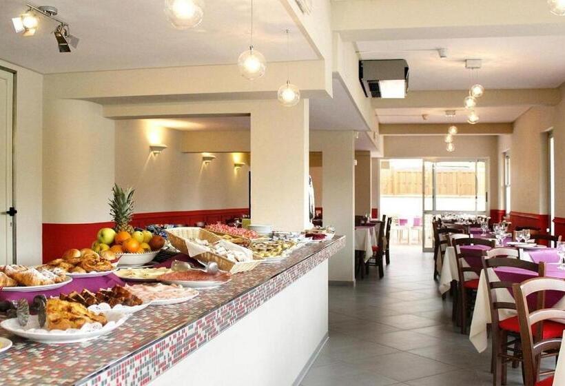 Pfa Hotel La Darsena   Follonica