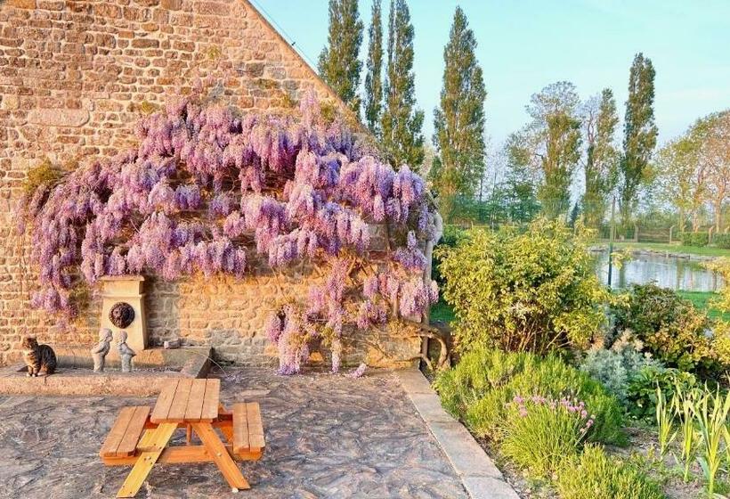 فندق Chateau Du Bu