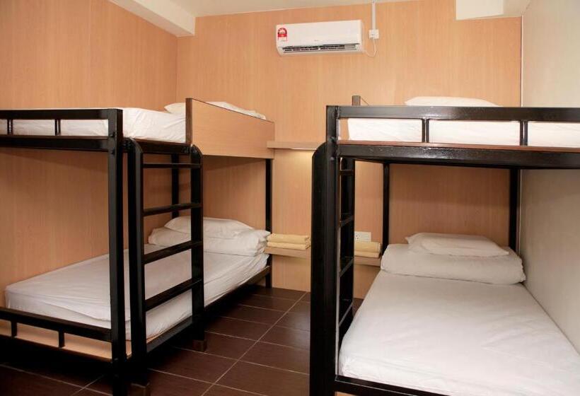 Капсульный Oтель Mp Hostel