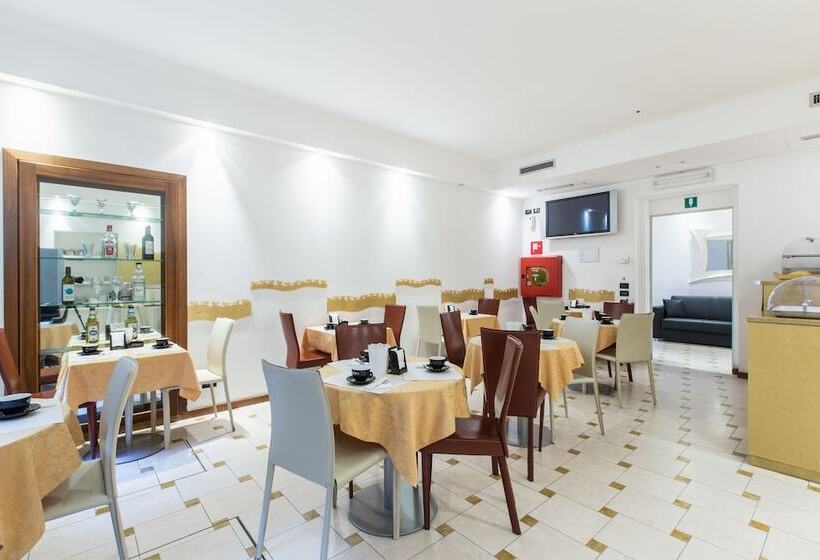 Fotos del hotel Agli Artisti:  14