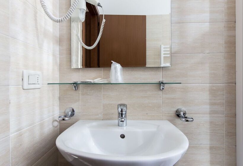 Fotos del hotel Agli Artisti:  10