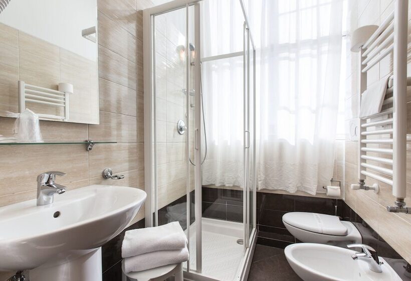 Fotos del hotel Agli Artisti:  11