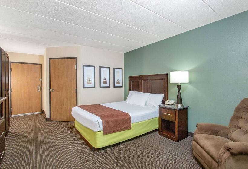 호텔 Americinn By Wyndham West Salem