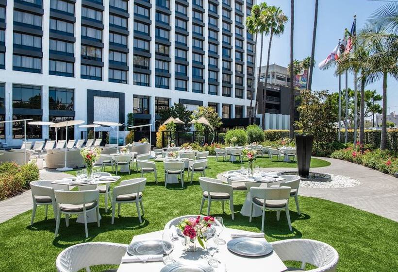 فندق Beverly Hills Marriott