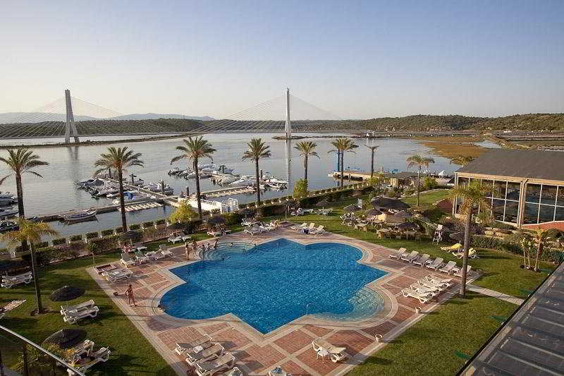 Отель Boca Do Rio Resort
