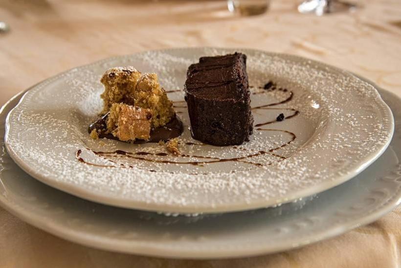 호텔 Albergo Dei Bersaglieri